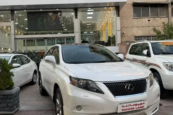 لکسوس RX