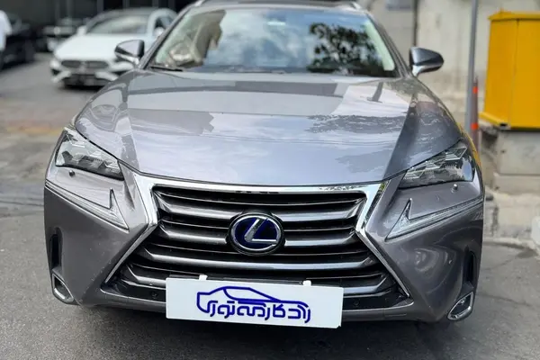 عکس لکسوس NX هیبرید
