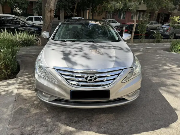 هیوندای سوناتا