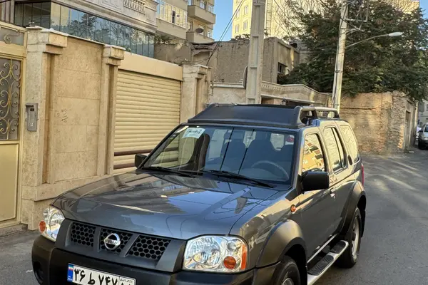 نیسان رونیز