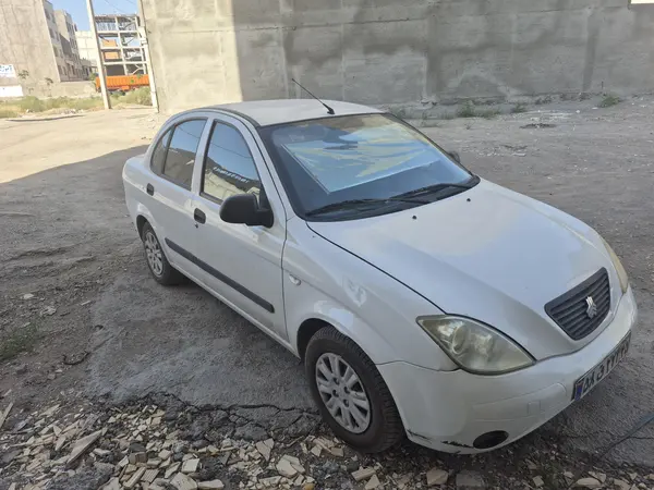 تیبا صندوق دار