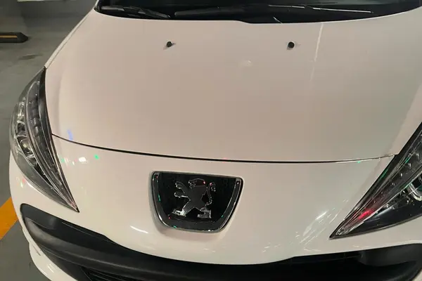 پژو 207
