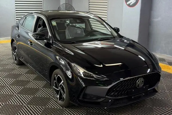 ام جی GT