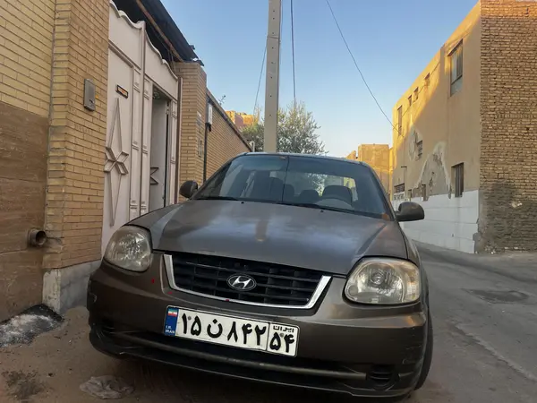 هیوندای ورنا