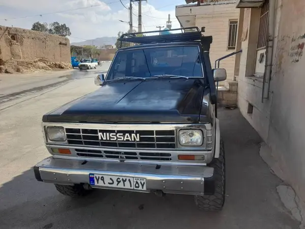 نیسان پاترول دو در