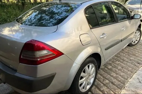 عکس رنو مگان (مونتاژ)