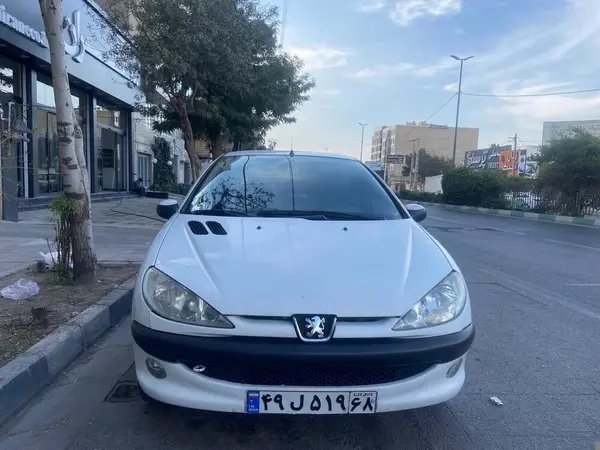 پژو 206