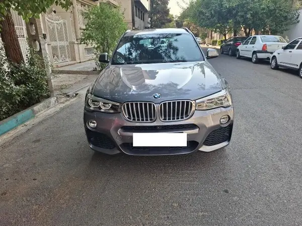 بی ام و X3