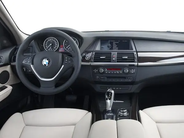 عکس بی ام و X5