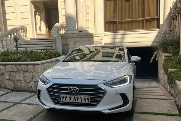 هیوندای النترا