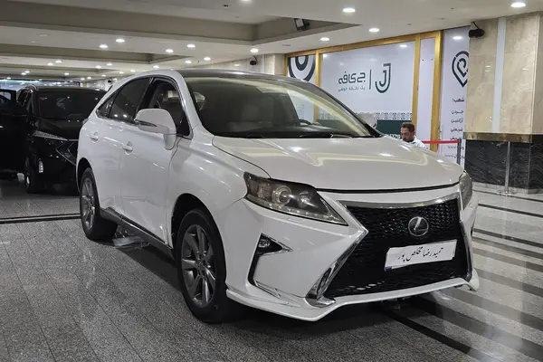 لکسوس RX
