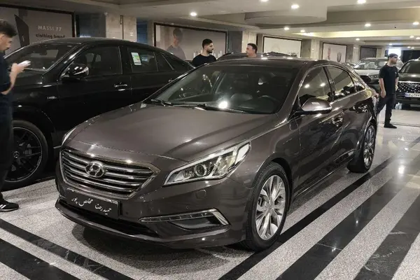 عکس هیوندای سوناتا