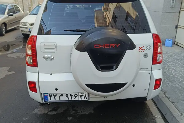 ام وی ام X33