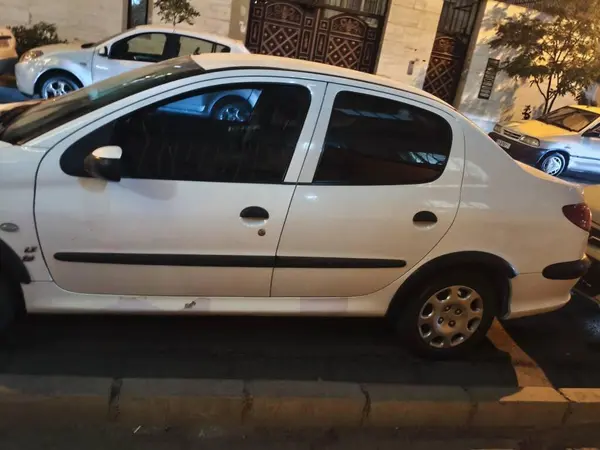 پژو 206 SD