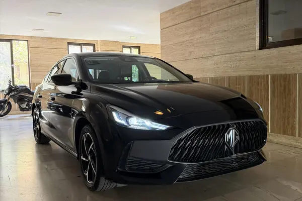 ام جی GT