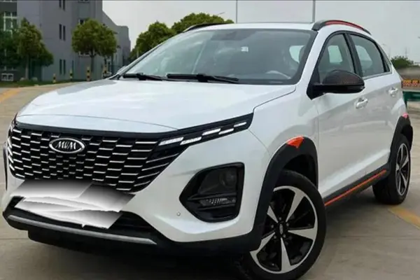 ام وی ام X33 کراس