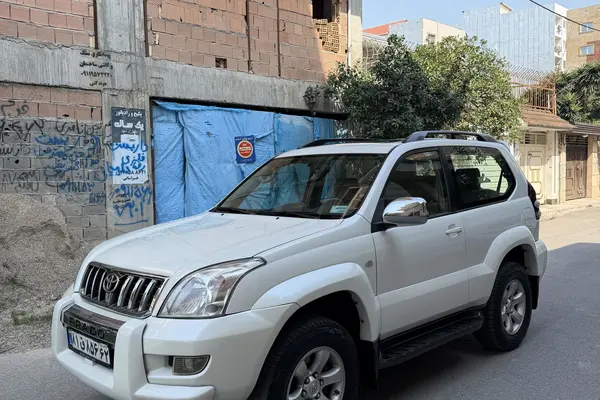 تویوتا پرادو دو در