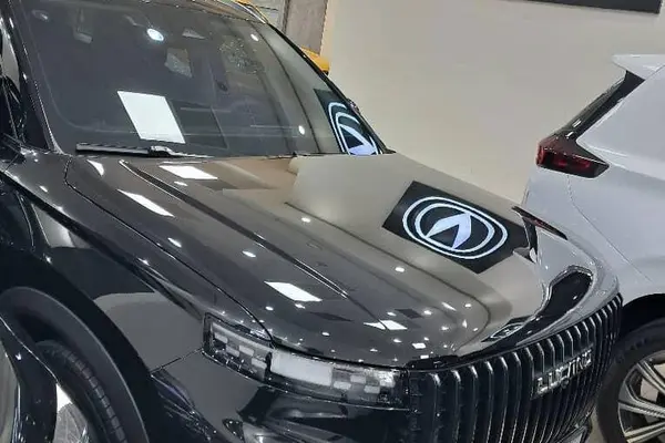 لوکانو L7