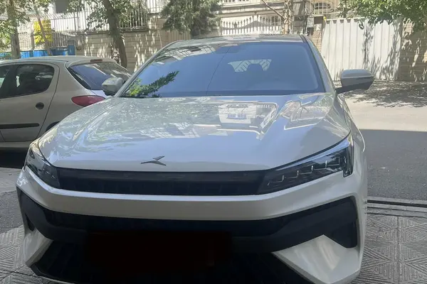 کی ام سی J7