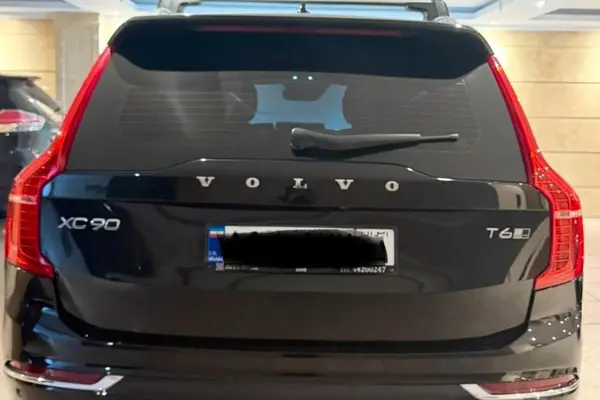 ولوو XC90
