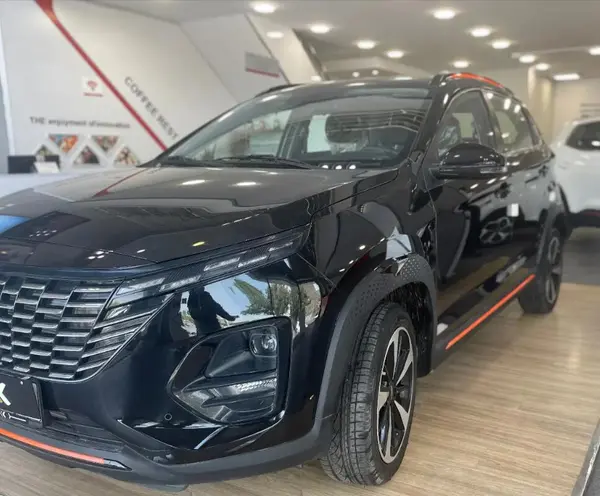 ام وی ام X33 کراس