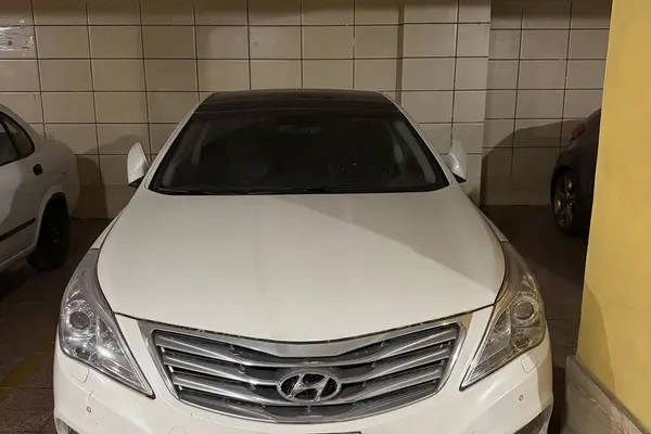 هیوندای آزرا (گرنجور)