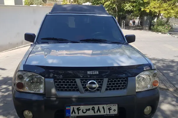 نیسان رونیز