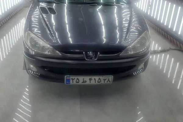 پژو 206