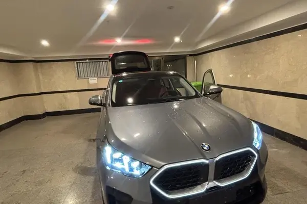 عکس بی ام و X2