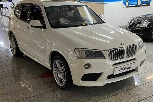 بی ام و X3