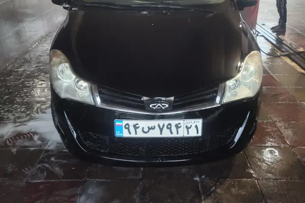 ام وی ام 315هاچ بک