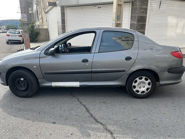پژو 206 SD