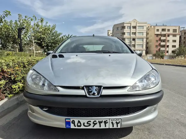 پژو 206 SD