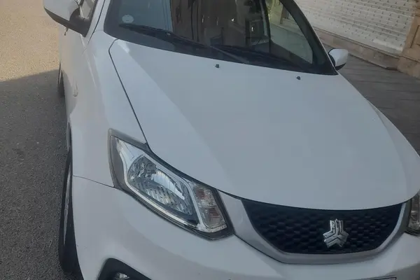 ساینا S