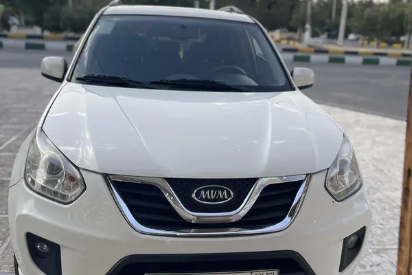 ام وی ام X33