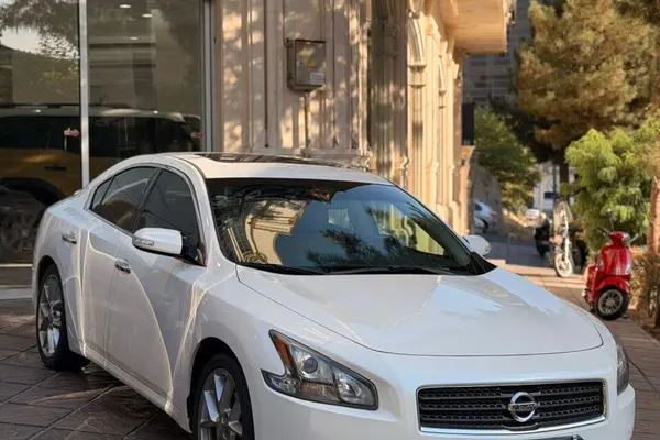 نیسان ماکسیما (وارداتی)