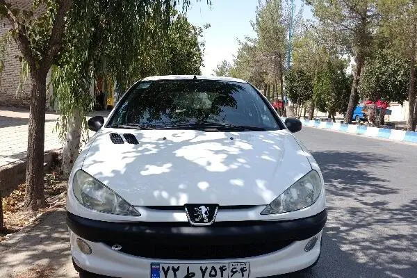 پژو 206