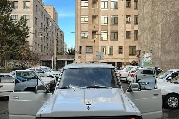 نیسان پاترول دو در