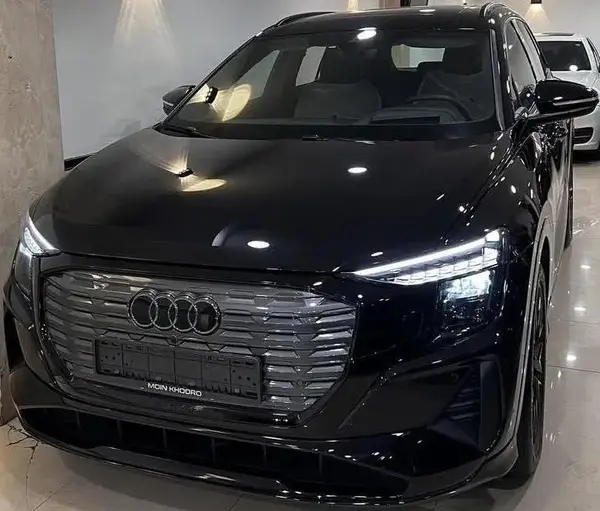 عکس آئودی Q5 e-tron