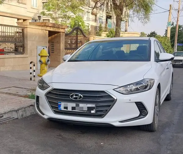 عکس هیوندای النترا