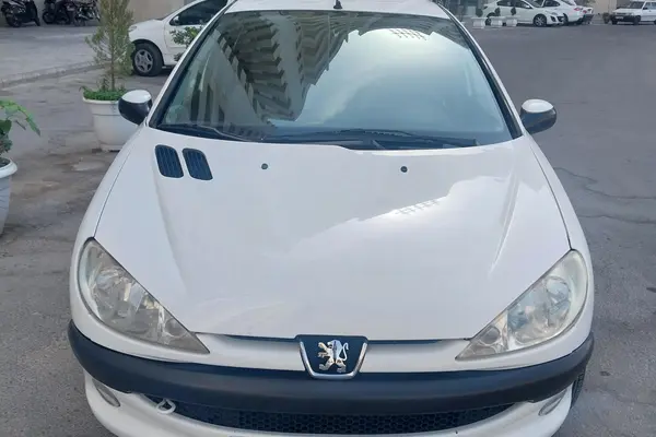 پژو 206 SD
