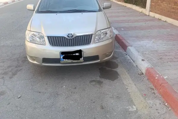 تویوتا کرولا