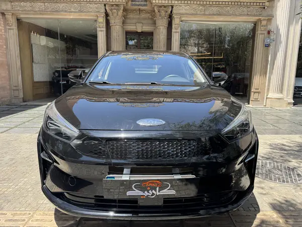 عکس کی ام سی eJ7