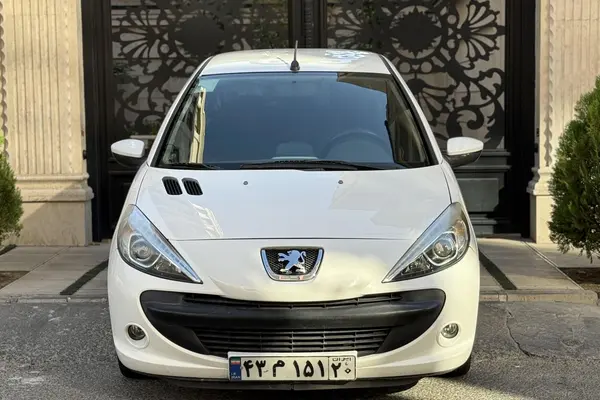 پژو 207