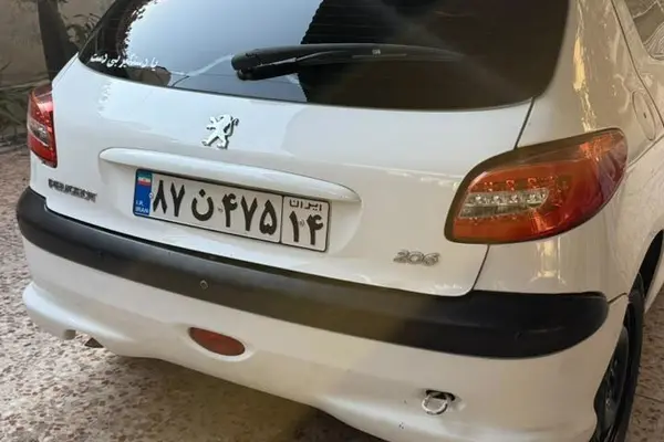 پژو 206