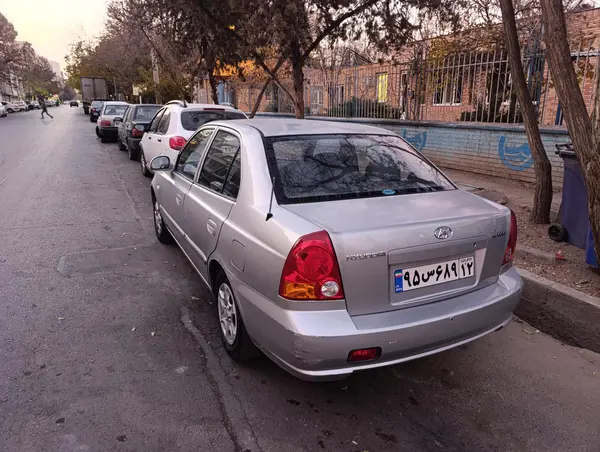 هیوندای ورنا