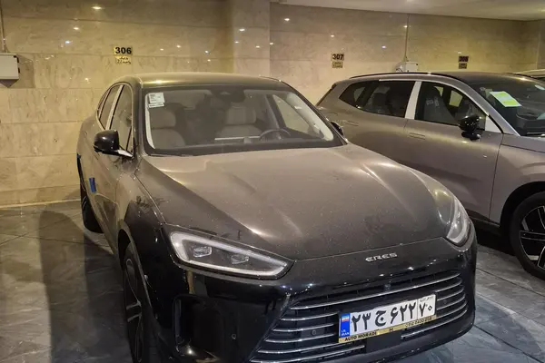 ایرس HM5 EREV