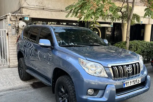تویوتا پرادو  چهار در