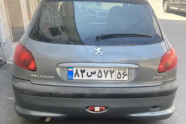 پژو 206