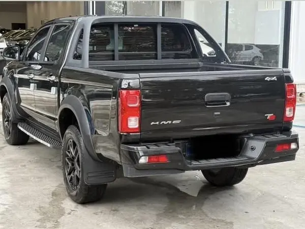 کی ام سی T8